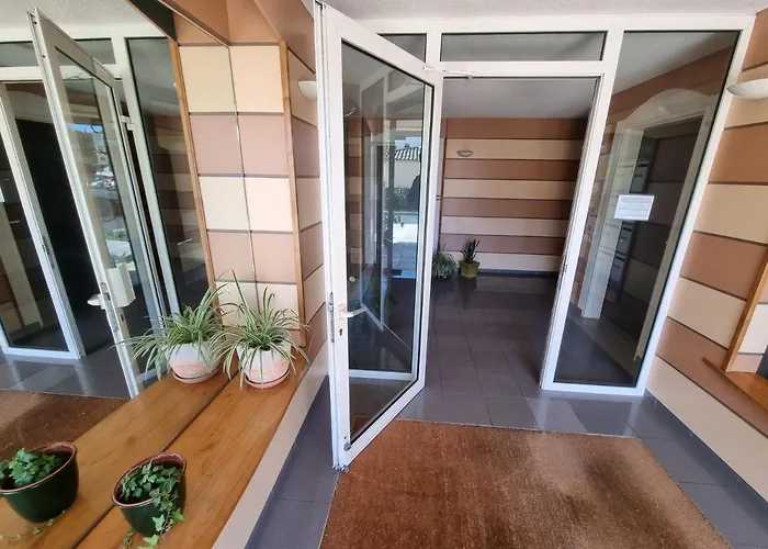 Cap Capistol Golf, 2 アパート